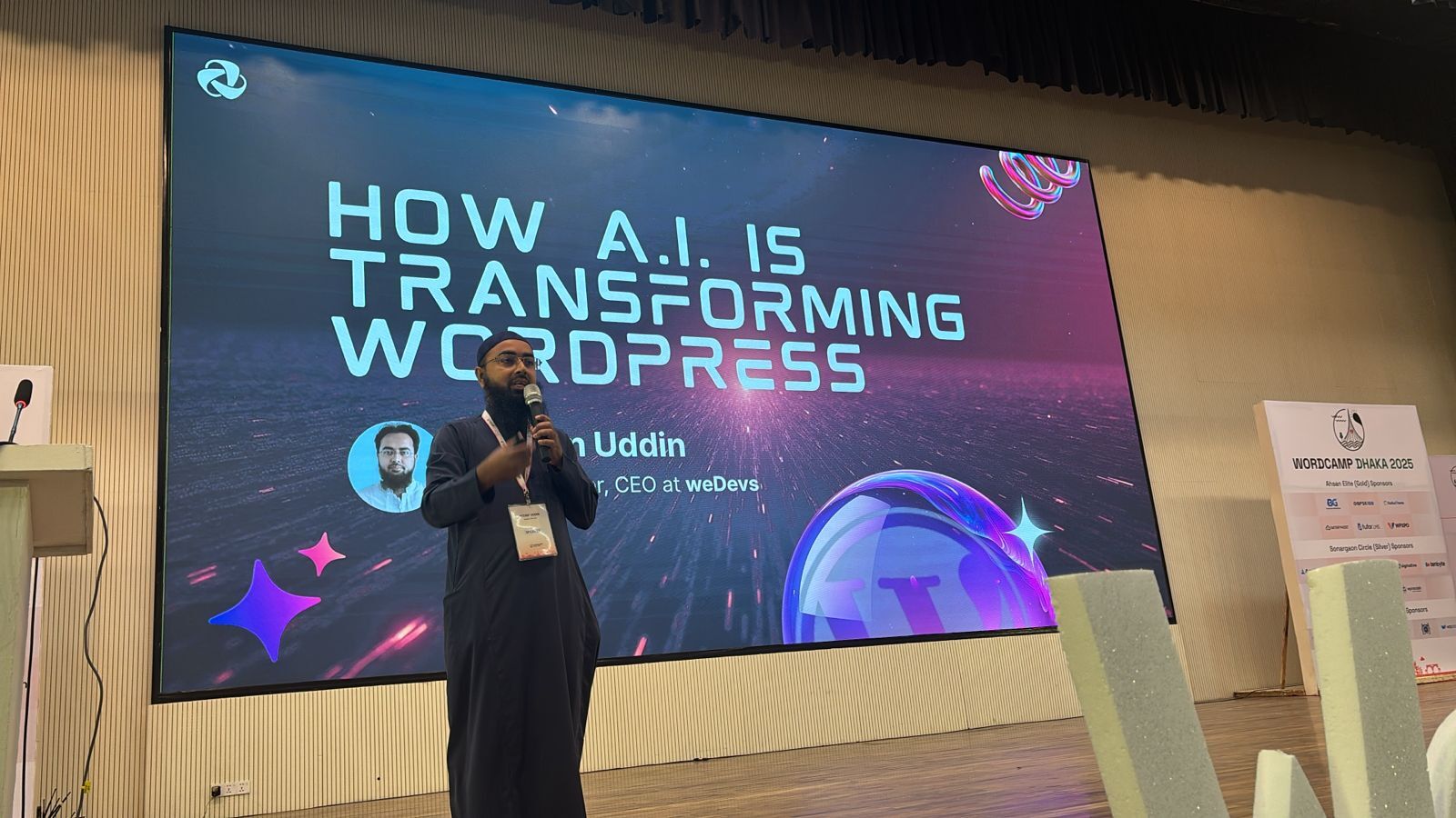 Nizam Uddin at WordCamp Dhaka